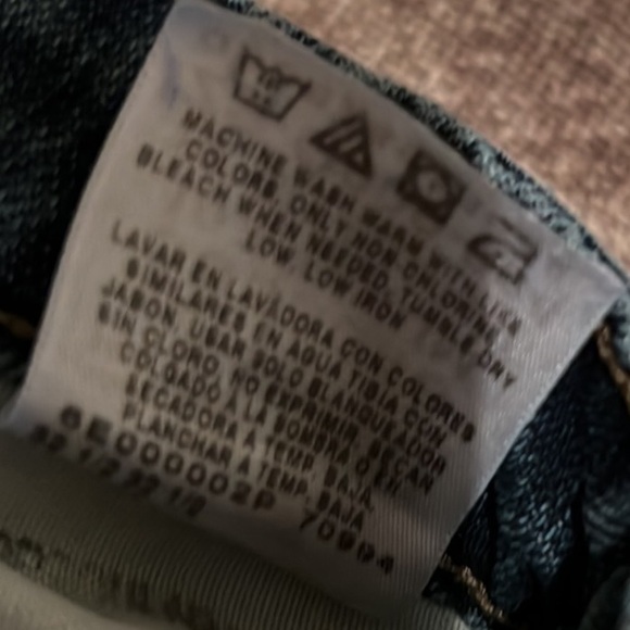 8. Lee Natural Boot Cut Jeans in Medium Wash - Picture 13 of 15